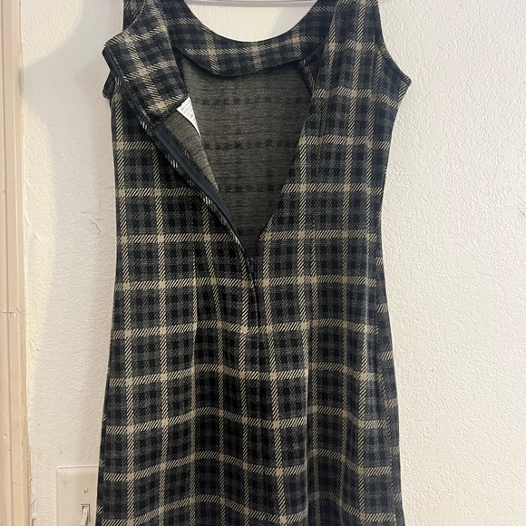 DBY Plaid jacket and dress with black velvet buttons and Collar - Picture 6 of 10